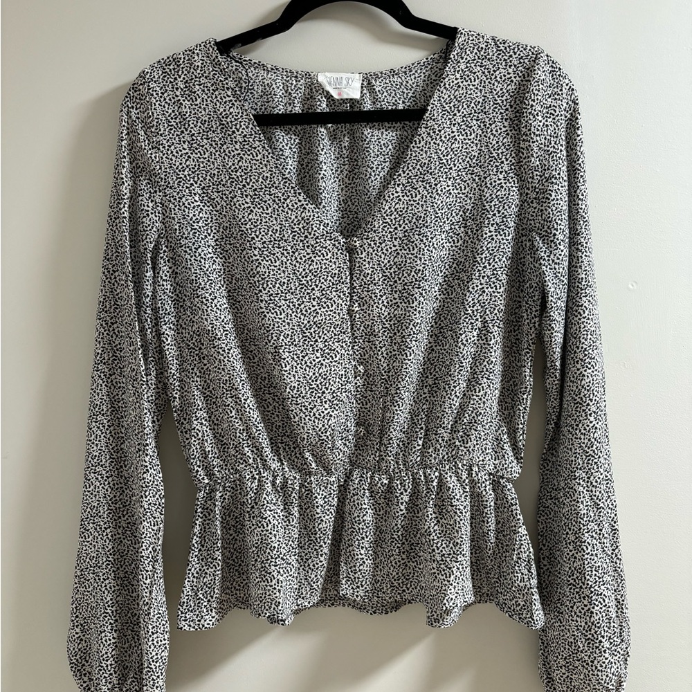 Sienna Sky Women's Black and White Printed Top